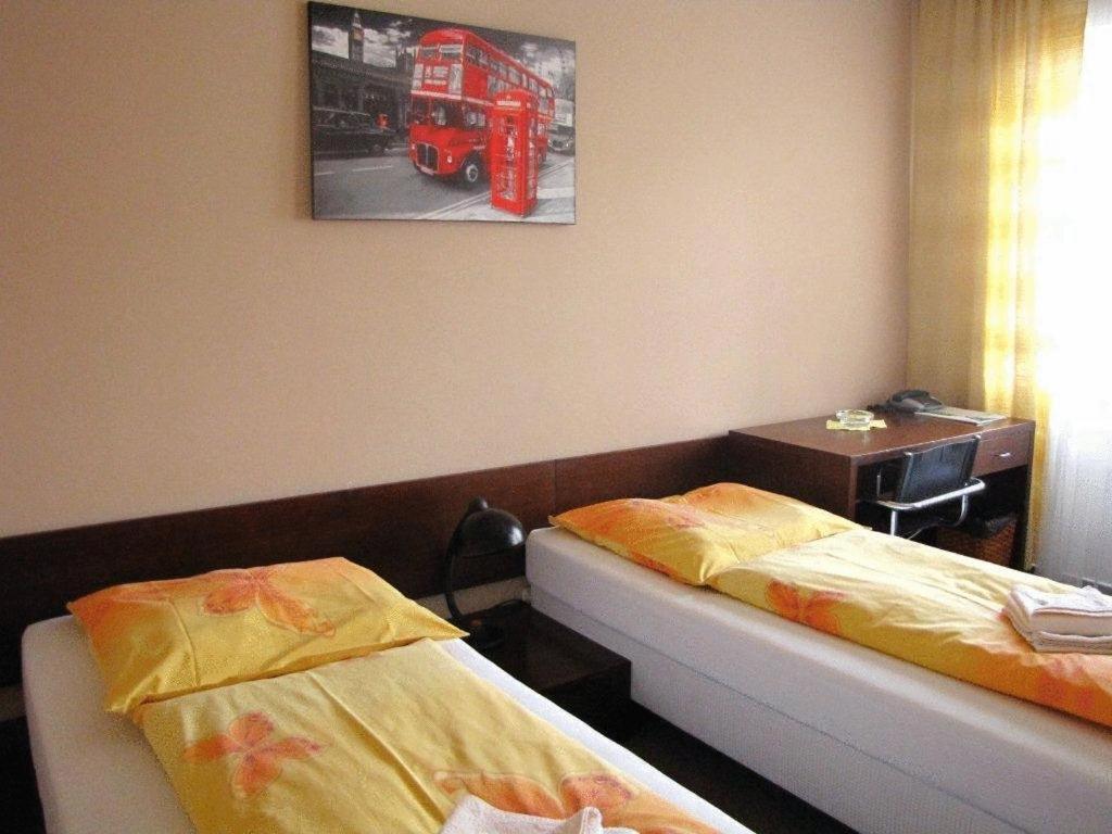 Hotel Bila Ruze Brno Exterior foto