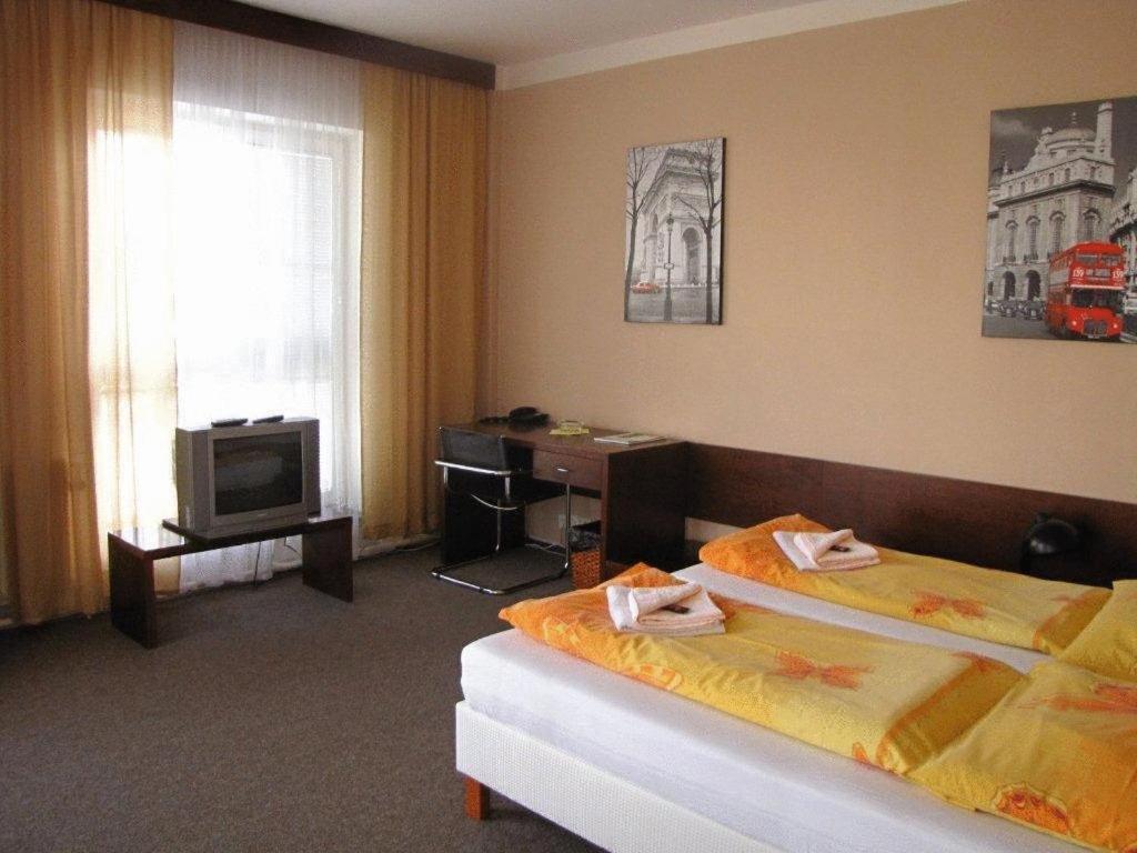 Hotel Bila Ruze Brno Exterior foto